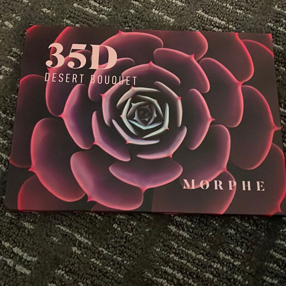 Morphe 35D DESERT BOUQUET 💐 Palette